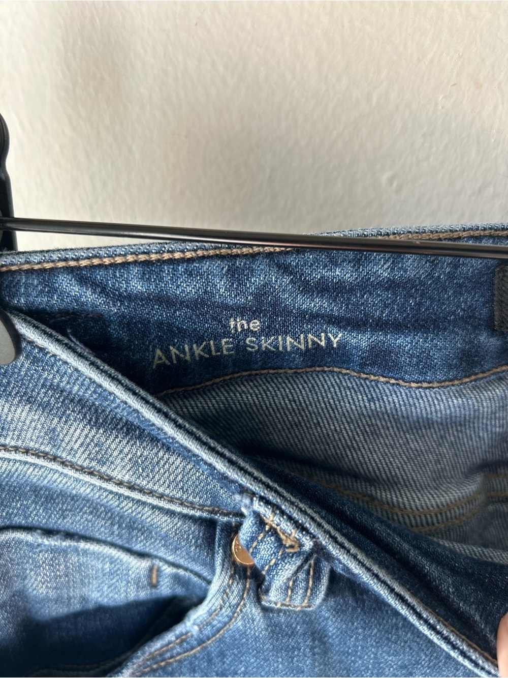 LIVERPOOL LOS ANGELES The Ankle Skinny Jeans Distressed Hem Dark Wash Size 10/30 - Picture 5 of 7